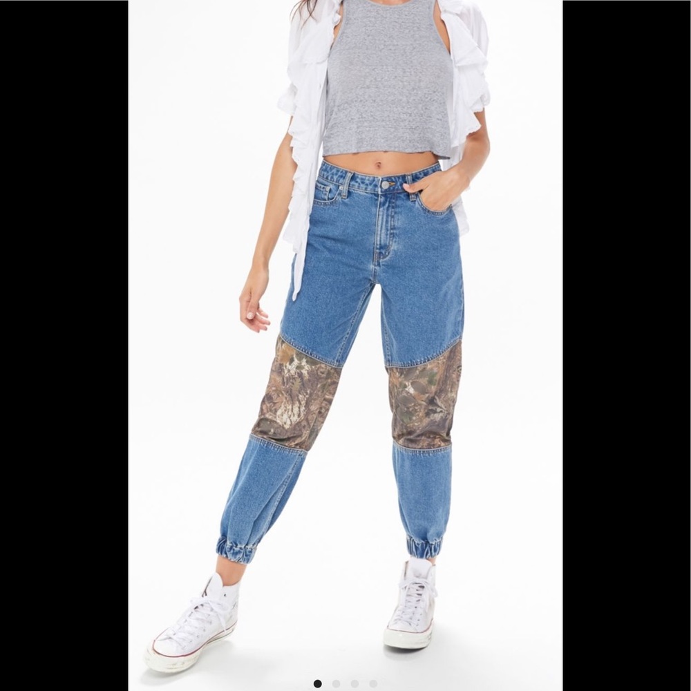 Urban outfitters camo jeans